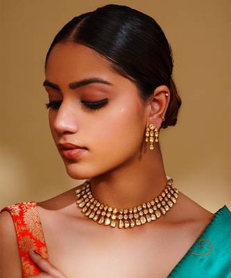 Dramatic and stylish moissanite set with matching earrings 1