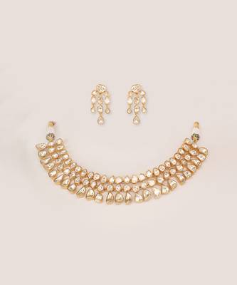 Dramatic and stylish moissanite set with matching earrings 2