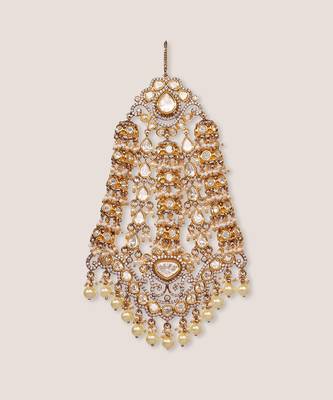 Elegant and classy kundan polki passa with pearls 2