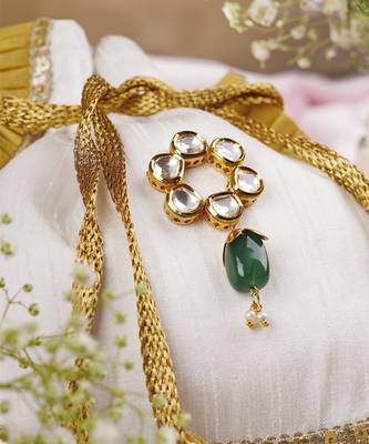 Gold and white silk potli bag 4