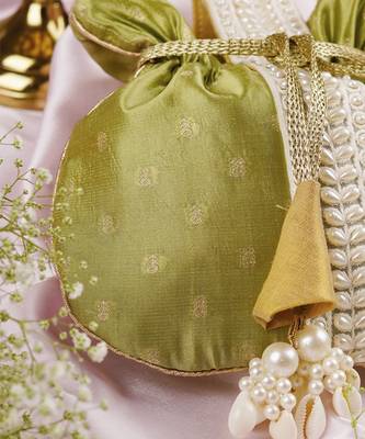 Green pure silk brocade potli bag 4