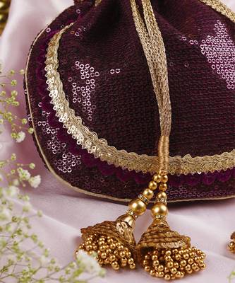 Wine and gold georgette sequin potli bag 4