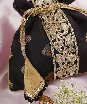 Black with gold brocade potli bag 4