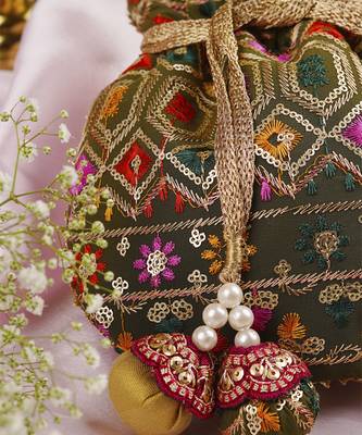 Mehendi green georgette with embroidery potli bag 2