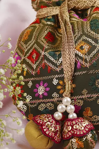 Mehendi green georgette with embroidery potli bag