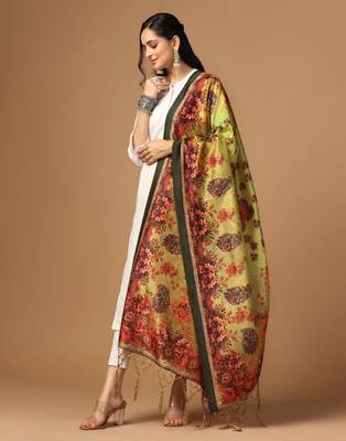 Green Assam Silk Ceremonial Wear Printed Dupatta For Girls 3