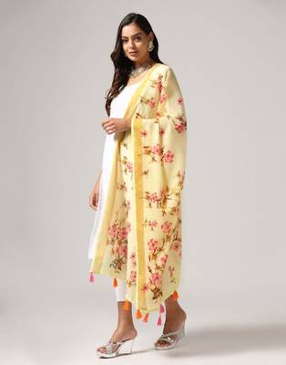 Wevon Jari Border With Digital Printed Yellow Linen Dupatta 4