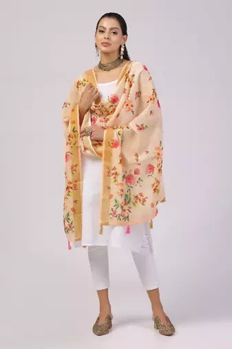 Wevon Jari Border With Digital Printed Peach Linen Dupatta