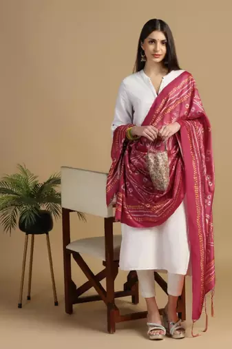 Gajri Assam Silk Digital Printed Ceremonial Dupatta