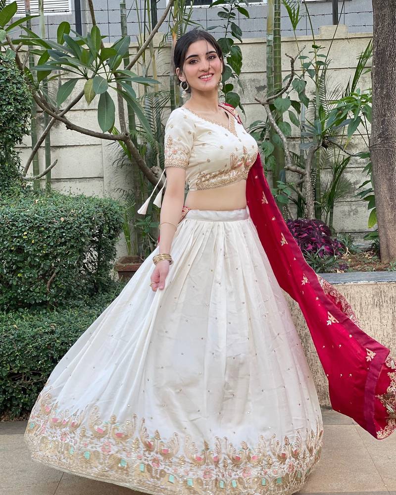 Trendmalls Art silk embroidery sequin work lehenga choli with dupatta for women