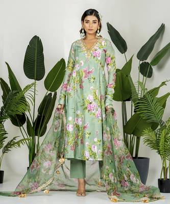 Green chanderi digital printed kurta set 4