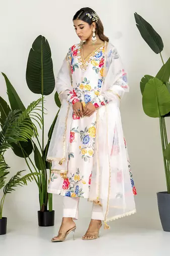 Multi-colored chanderi digital printed kurta set