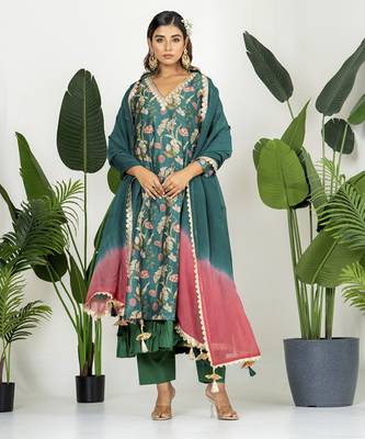Bottle green chanderi digital floral printed kurta set 1