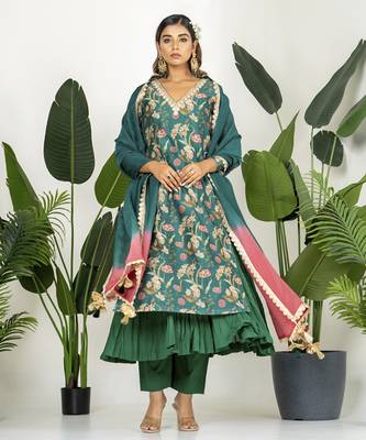 Bottle green chanderi digital floral printed kurta set 4