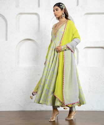 Neon green & grey chanderi floral printed anarkali set 5