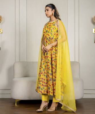 Yellow chanderi floral printed anarkali set 4