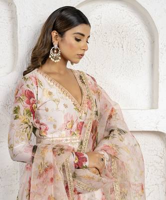 Peach floral printed & embroidered anarkali set 3