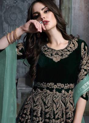 Green velvet resham embroidered anarkali suit 3