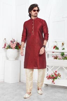 men maroon jacquard silk brocade straight kurta churidar without lining 2