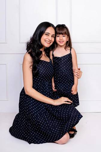 Black & white dot printed dresses for mom and daughter