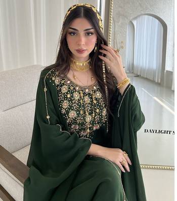 Green Georgette Handcrafted Zari neck work stitched Kaftan 4
