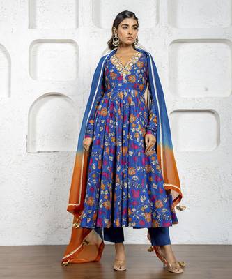 Navy blue kalamkari printed & embroidered anarkali set 1