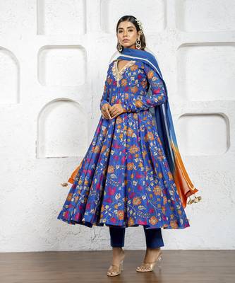 Navy blue kalamkari printed & embroidered anarkali set 2