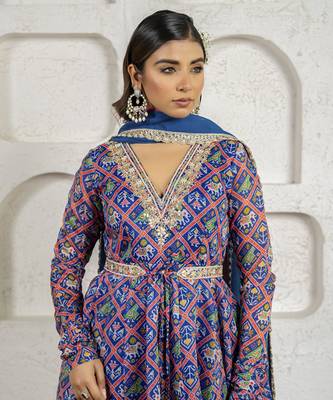 Blue floral printed & embroidered anarkali set 4