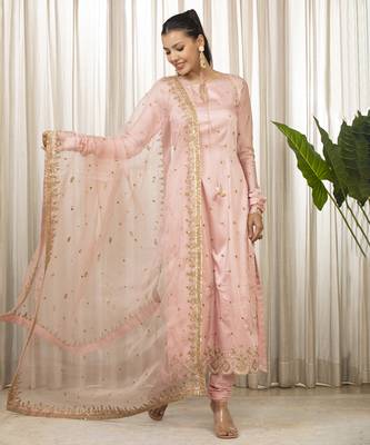 Sonam pink kurta set 1