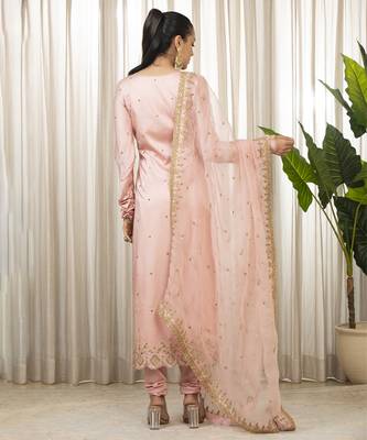 Sonam pink kurta set 2