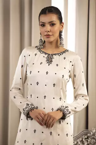 Black on white kurta set