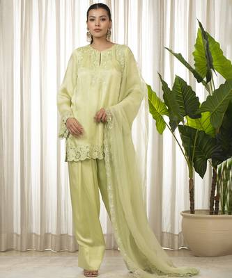 Pista richa kurta set 1