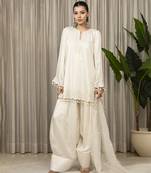 White richa kurta set