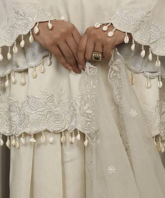 White richa kurta set 3