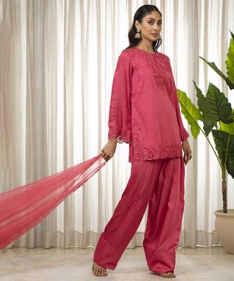 Kashmiri pink richa kurta set 5
