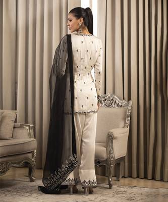 White on black kurta set 2