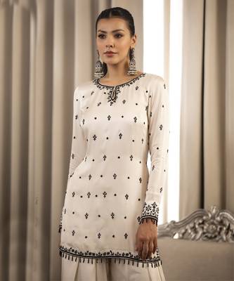 White on black kurta set 5