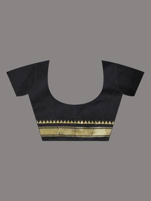 Black cotton handspun soft saree with texture borders 5