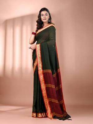 Bottle green mulmul cotton soft saree with texture borders Without blouse 2