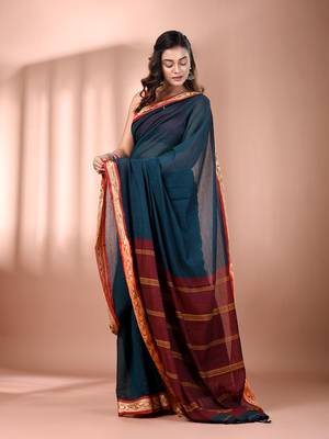 Teal mulmul cotton soft saree with texture borders Without blouse 2
