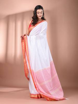 White mulmul cotton soft saree with texture borders Without blouse 2