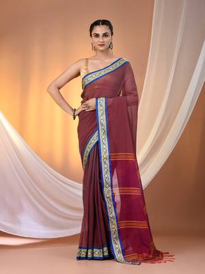 Mulberry mulmul cotton soft saree with texture borders Without blouse 1