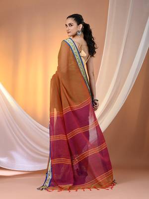 Mustard mulmul cotton soft saree with texture borders Without blouse 3