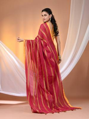 Pink cotton handspun soft saree with ziczac pattern 3