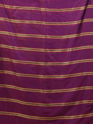 Purple cotton handspun soft saree with ziczac pattern 4