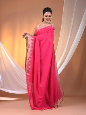 Pink cotton handspun soft saree with tample borders 2