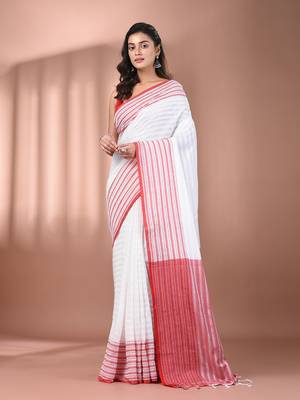 White cotton handspun soft saree with texture borders 1