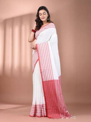 White cotton handspun soft saree with texture borders 2