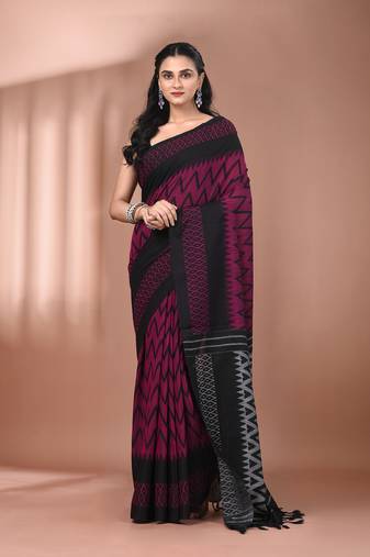 Magenta cotton handspun soft saree with ziczac pattern