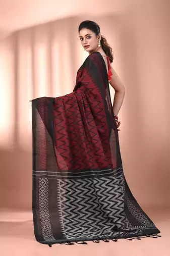 Red cotton handspun soft saree with ziczac pattern